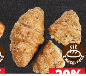 Croissant s maslom