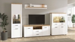 3: Obývacia zostava - vitrína