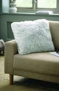 Ozdobný vankúš LOTUS