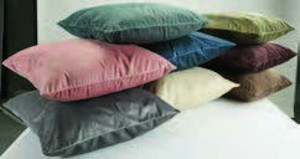 Ozdobná obliečka na
vankúš ERTEVIKKE